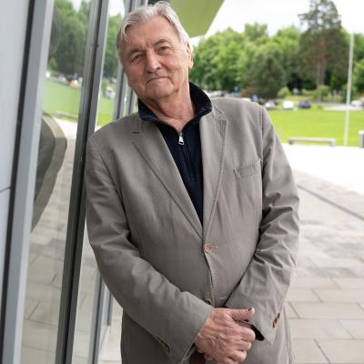 Dado Topaz Dado Topaz